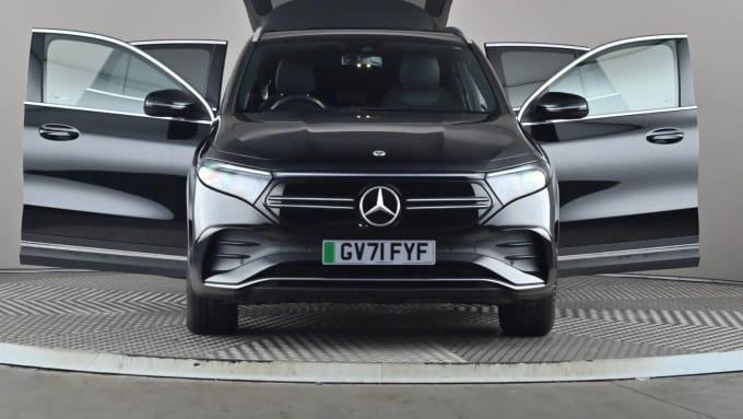 2022 Mercedes-benz Eqa