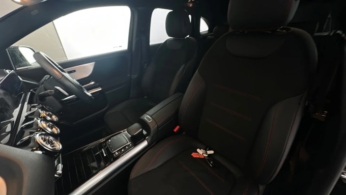 2022 Mercedes-benz Eqa