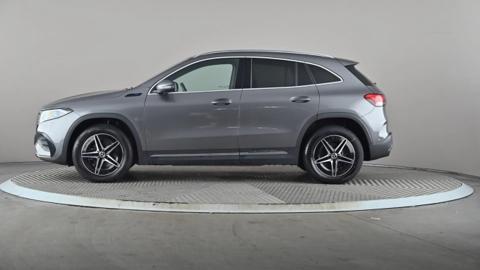 2022 Mercedes-benz Eqa