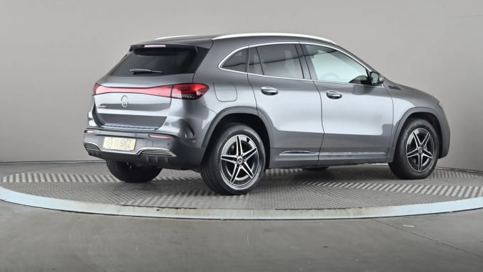 2022 Mercedes-benz Eqa