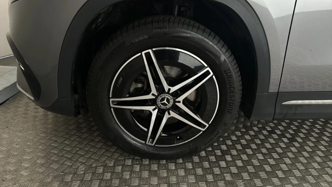 2022 Mercedes-benz Eqa