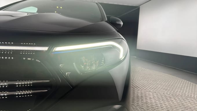 2022 Mercedes-benz Eqa