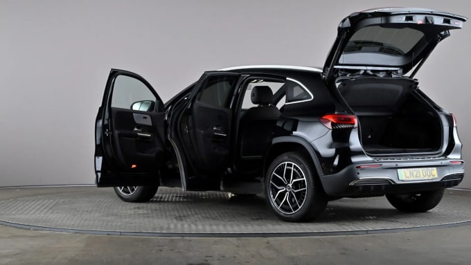 2021 Mercedes-benz Eqa