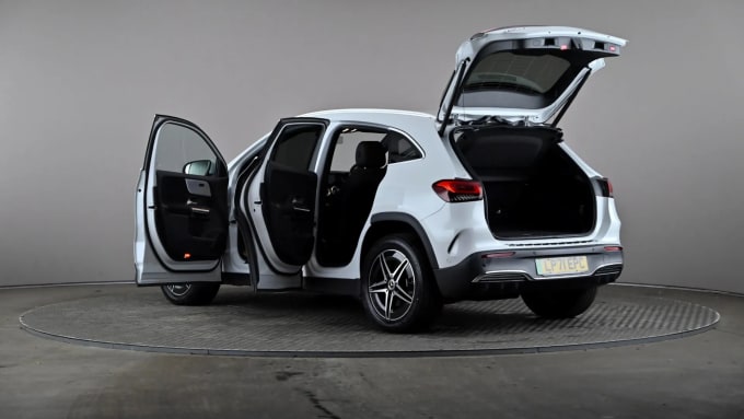 2022 Mercedes-benz Eqa
