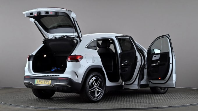 2022 Mercedes-benz Eqa