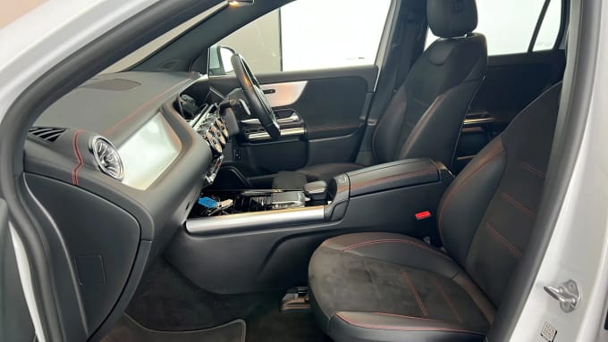 2022 Mercedes-benz Eqa