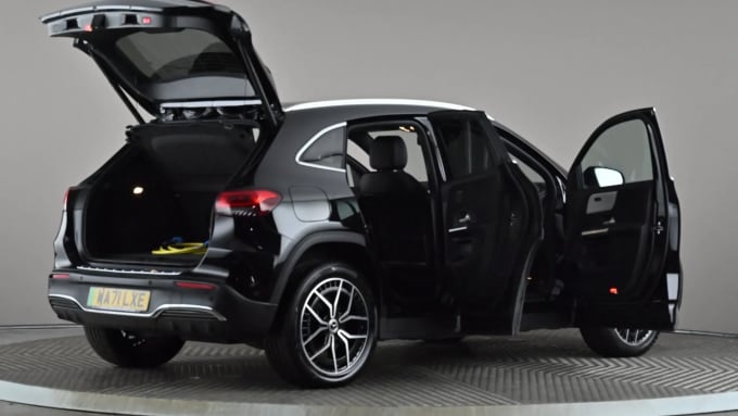 2021 Mercedes-benz Eqa