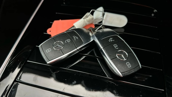 2021 Mercedes-benz Eqa