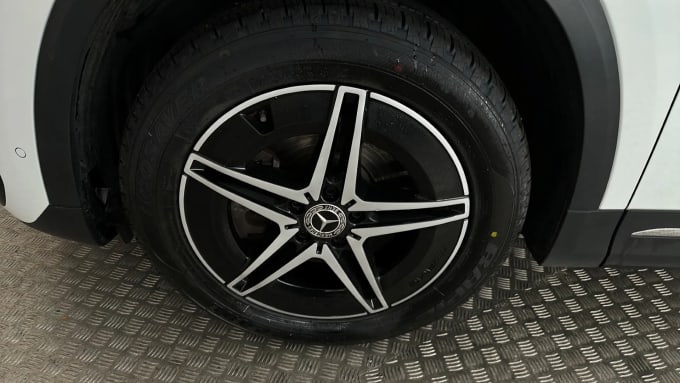 2022 Mercedes-benz Eqa