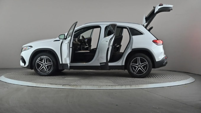 2022 Mercedes-benz Eqa