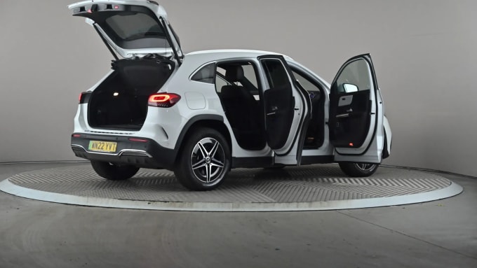 2022 Mercedes-benz Eqa