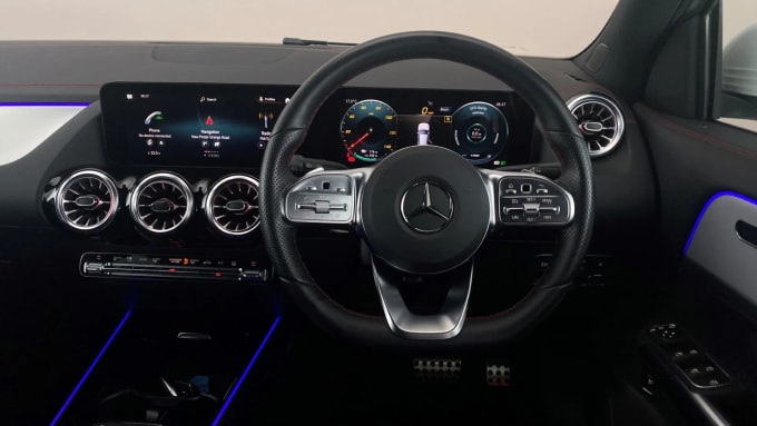 2022 Mercedes-benz Eqa