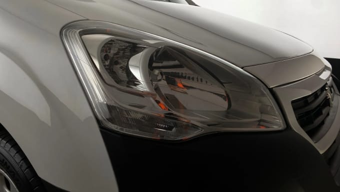 2018 Peugeot Partner