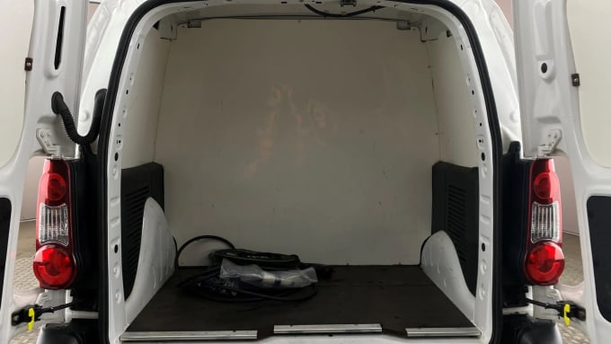 2018 Peugeot Partner