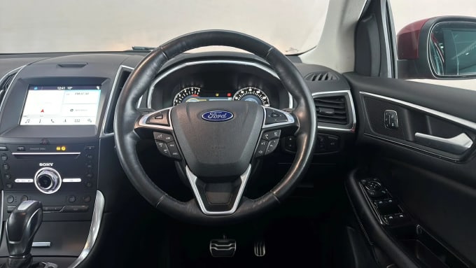 2017 Ford Edge