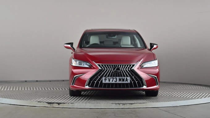 2023 Lexus Es