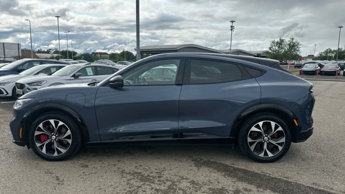 2021 Ford Mustang Mach-e