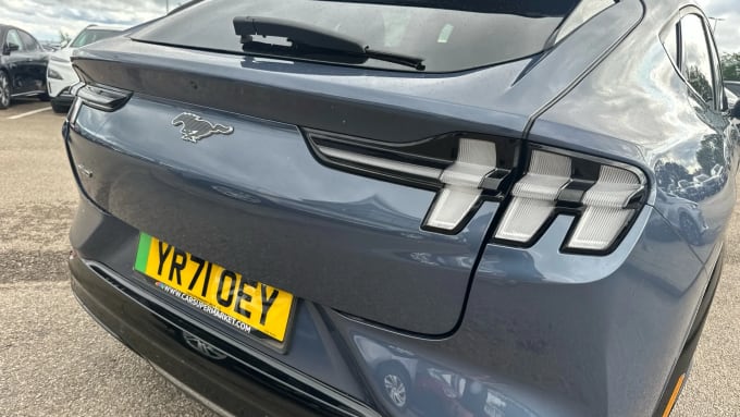 2021 Ford Mustang Mach-e