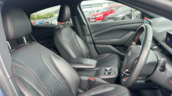 2021 Ford Mustang Mach-e