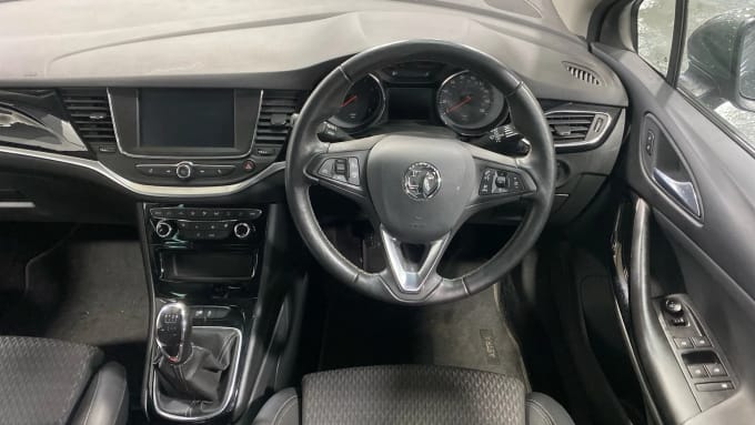 2019 Vauxhall Astra