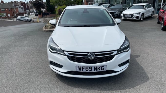2019 Vauxhall Astra