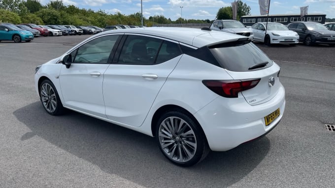 2019 Vauxhall Astra