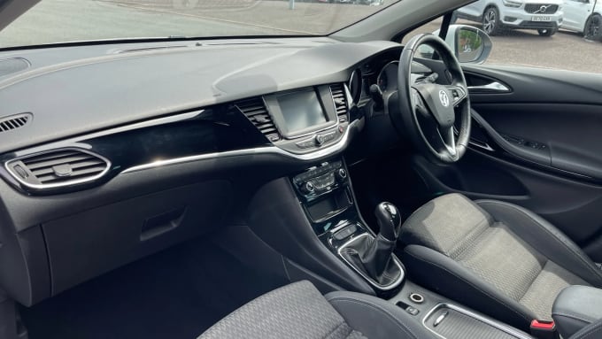 2019 Vauxhall Astra