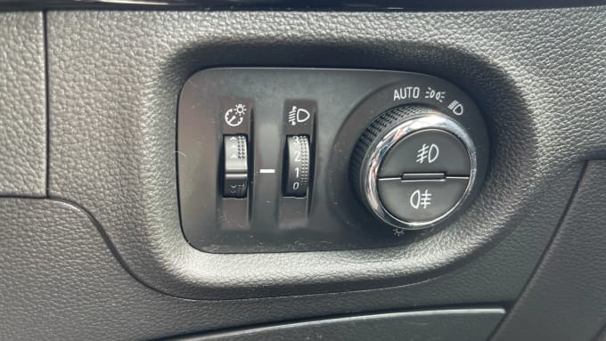 2019 Vauxhall Astra