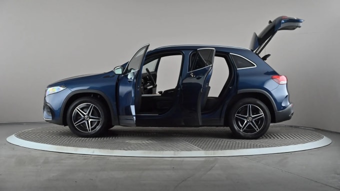 2022 Mercedes-benz Eqa