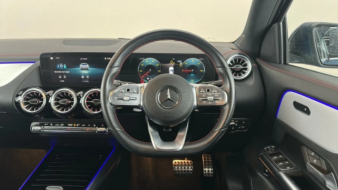2022 Mercedes-benz Eqa
