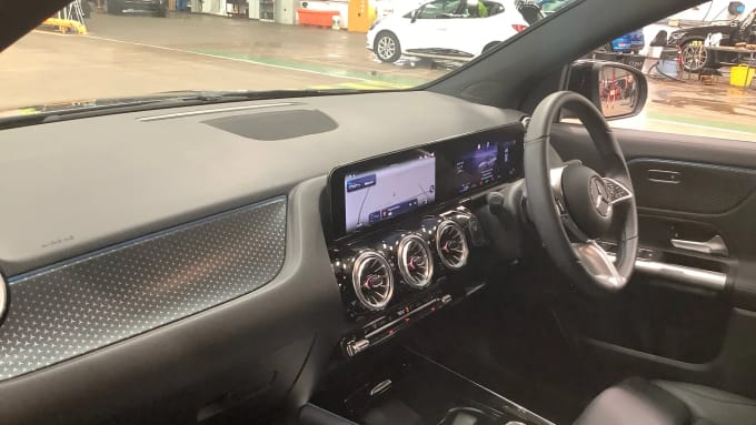 2024 Mercedes-benz Eqa