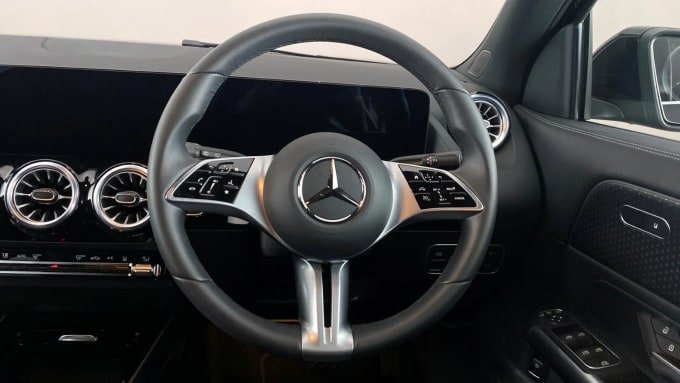 2024 Mercedes-benz Eqa