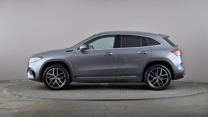 2022 Mercedes-benz Eqa