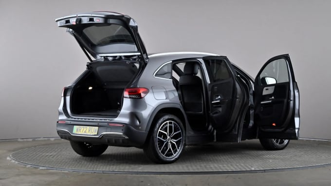 2022 Mercedes-benz Eqa