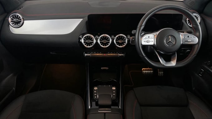 2022 Mercedes-benz Eqa