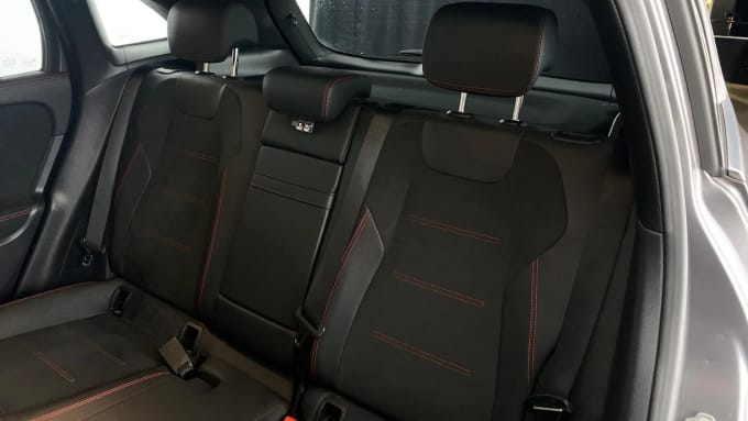 2022 Mercedes-benz Eqa