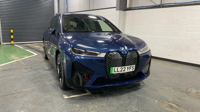 2022 BMW Ix