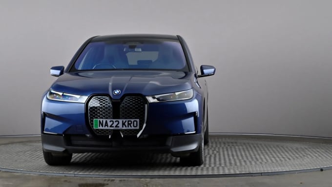 2022 BMW Ix