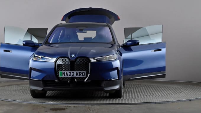 2022 BMW Ix