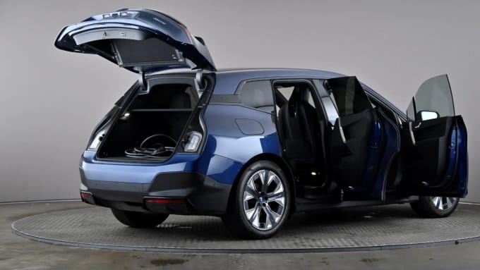 2022 BMW Ix