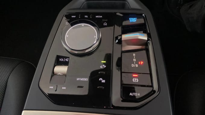 2022 BMW Ix