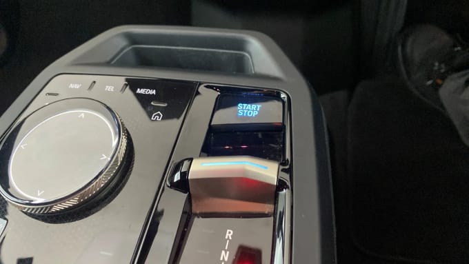2022 BMW Ix