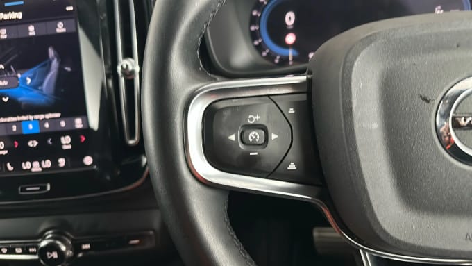 2022 Volvo Xc40