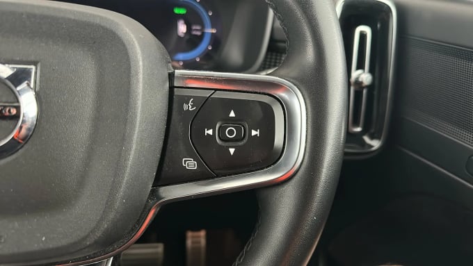 2022 Volvo Xc40