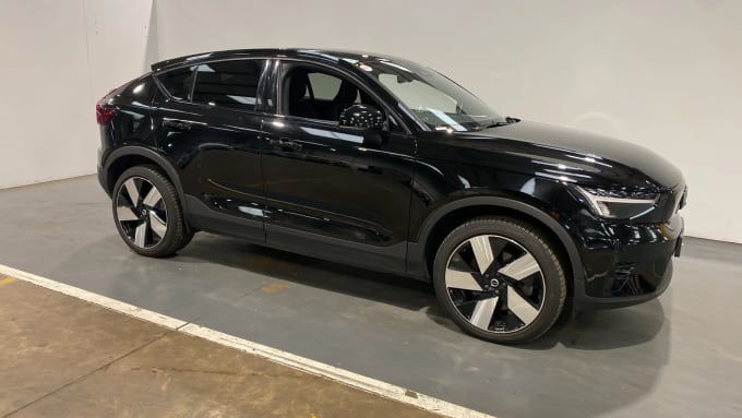 2022 Volvo C40