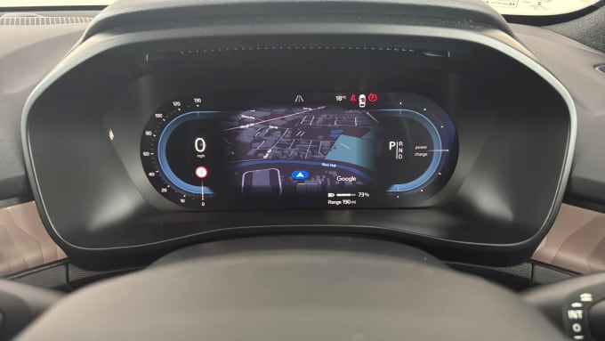 2022 Volvo C40