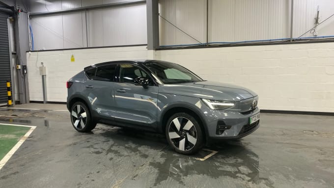 2022 Volvo C40
