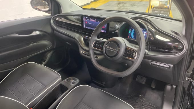 2024 Fiat 500