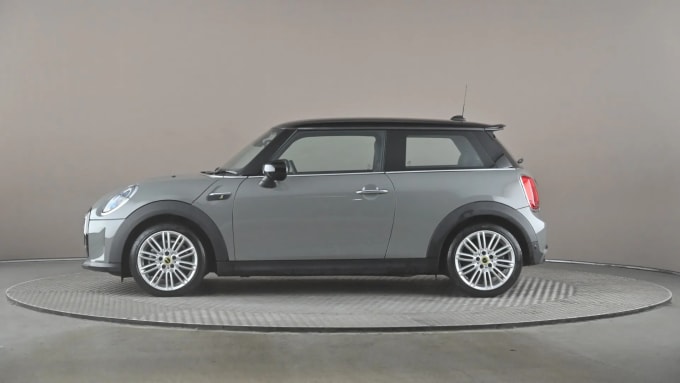 2021 Mini Hatch