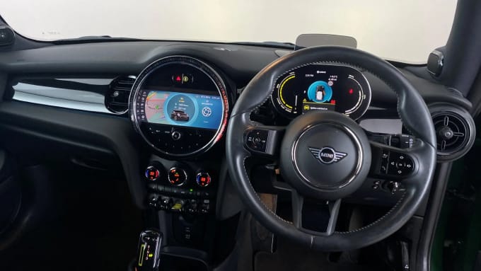 2021 Mini Hatch